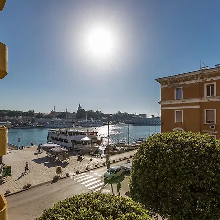 Nata Apt. W. Sea View Near Center Apartment Zadar